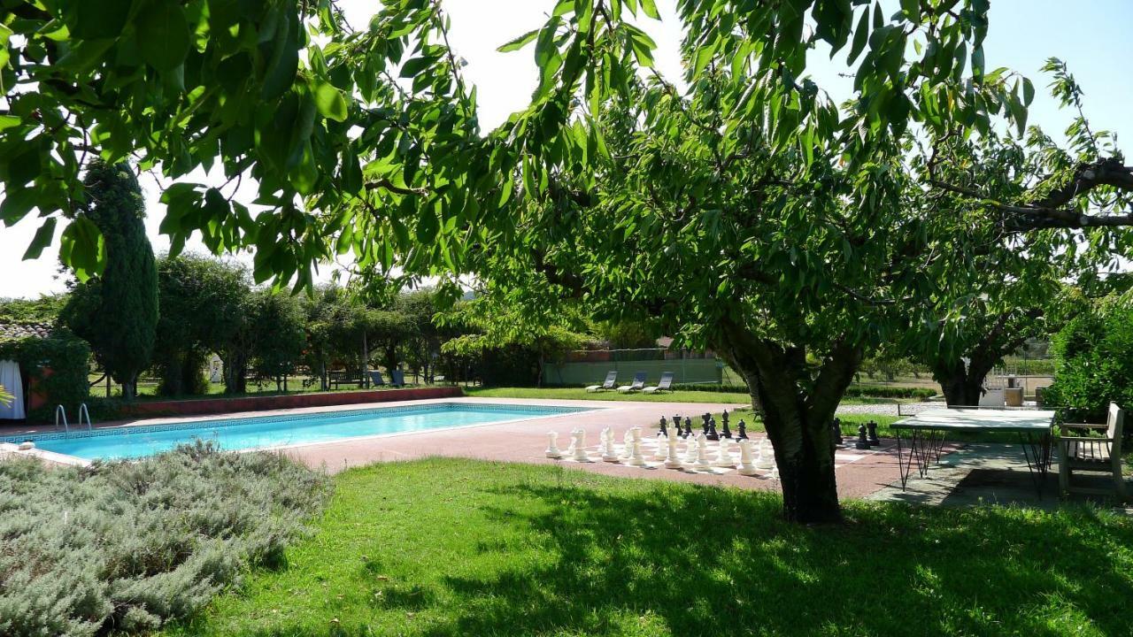 Les Piegonnaises - 2 Roulottes Villa Exterior photo